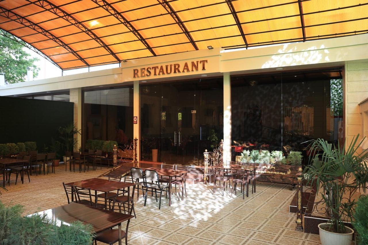 Euro Asia Hotel Samarkand Exterior photo